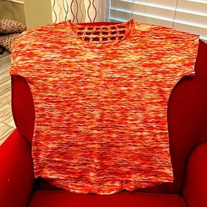 Sami & Jo, variegated coral, cream & tan short sleeve with cut out back, Large